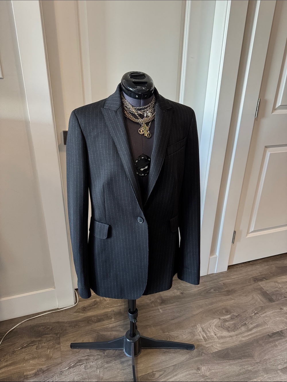 Akris Punto Black Pinstripe Single-Button Blazer - size 6